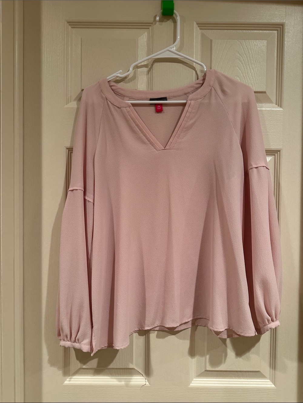 Vince Camuto Soft Blush V-Neck Balloon Sleeve Blouse
